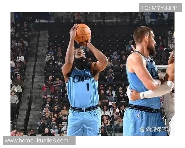 2019年NBA季后赛火箭队与爵士队激战回顾与精彩瞬间分析